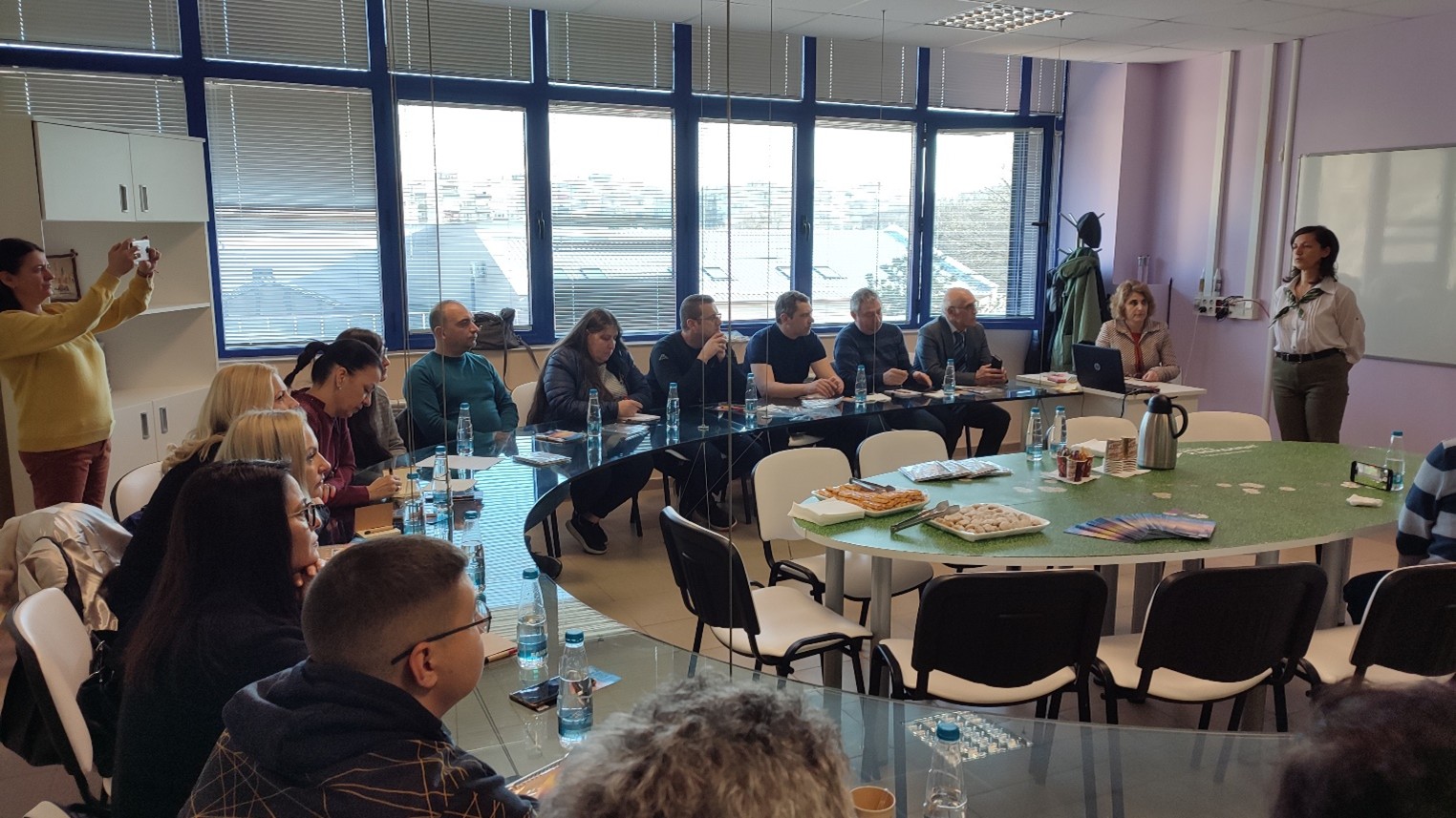 ЛАБОРАТОРИЯ ЦИФРОВИ ЕНЕРГИЙНИ СИСТЕМИ 4.0 снимка 3