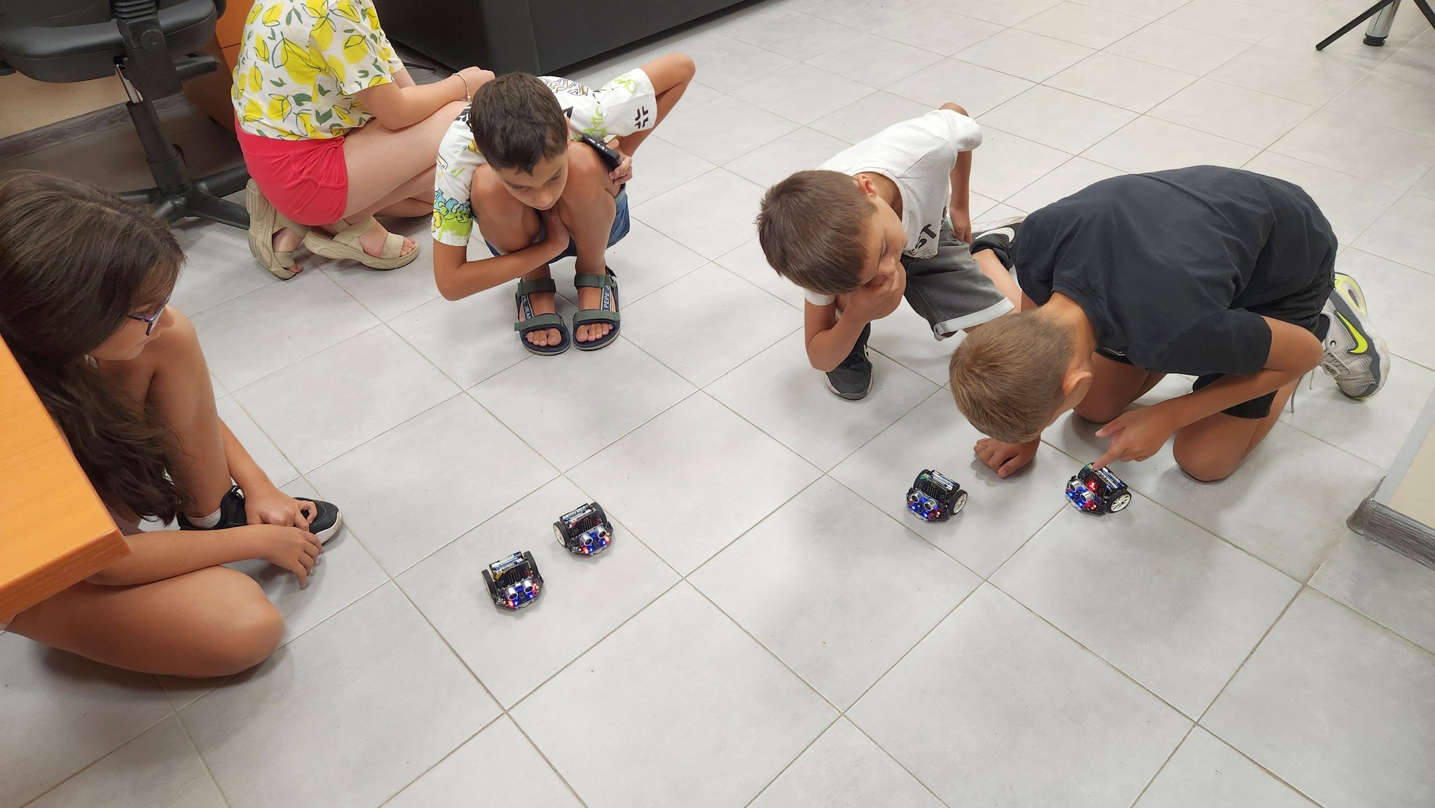 ЛЯТНАТА АКАДЕМИЯ ПО РОБОТИКА НА РУСЕНСКИЯ УНИВЕРСИТЕТ 15.08.2025 г. снимка 4